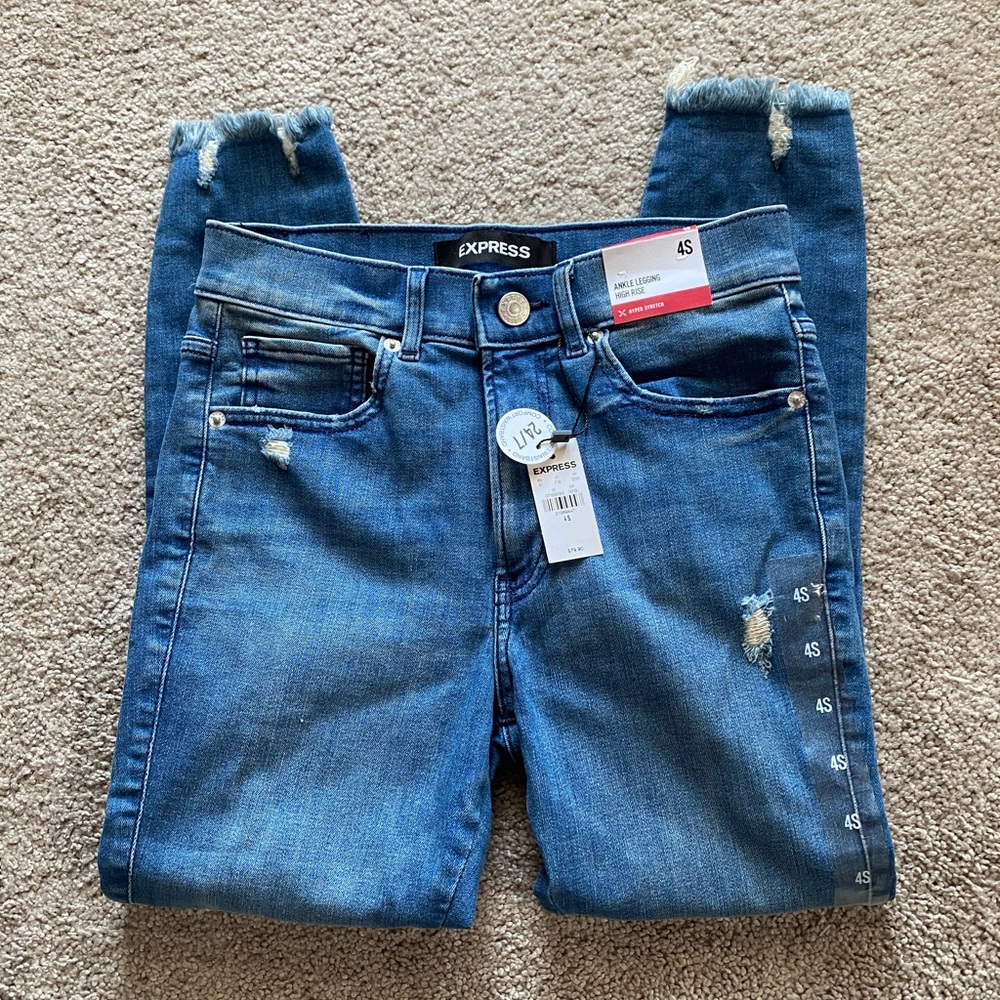 Express size 4S ankle high rise BNWT